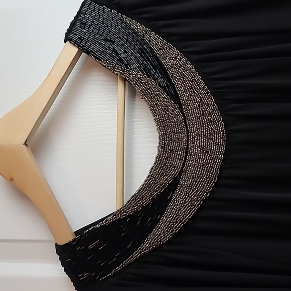 Beaded open shoulder tunic / mini dress - Picture 3 of 7